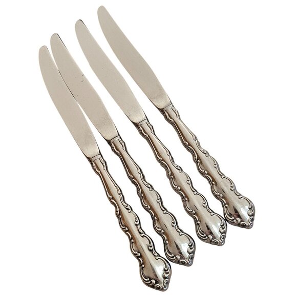 4 Oneida Deluxe Mozart Dinner Knife scalloped edge baroque scrolls 80s vtg stain - Picture 6 of 9